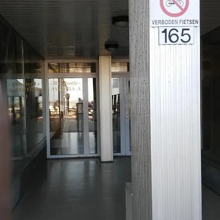 Astoria 41 *